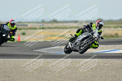 media/Apr-18-2025-TrackDaz (Fri) [[45f5874c44]]/C Group/Session 1 (Turn 7)/